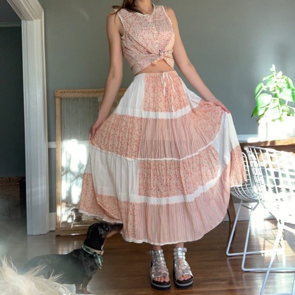 St. John's Bay Dresses & Skirts - Vtg 100% Cotton Tiered Floral Top & Skirt